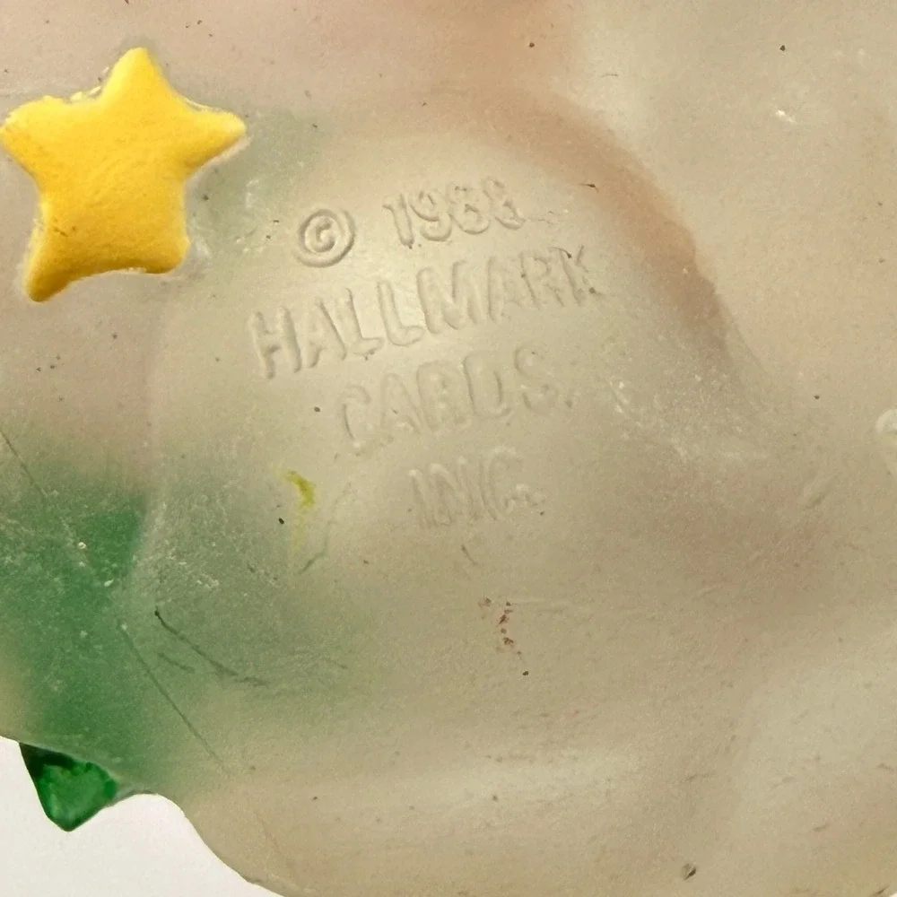 Hallmark keepsake artists